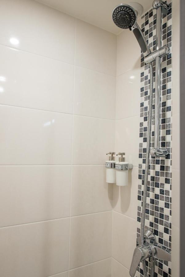 Studio - Moderne - Netflix & Wifi Paris Bagian luar foto